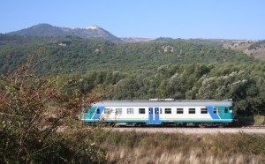 la ferrovia nei pressi di Monteverde (Av)