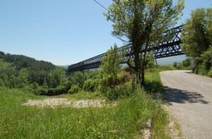 Ferrovia Avellino Rocchetta _Ponte in ferro a Lapio _foto angelo verderosa