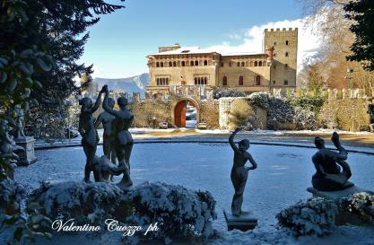 Valva (Sa) _ Villa d'Ayala Valva, il Castello _ foto V. Cuozzo